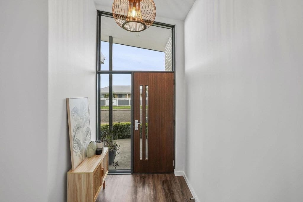 15 Spotswood Drive, Scottsdale - Thumbnail 2