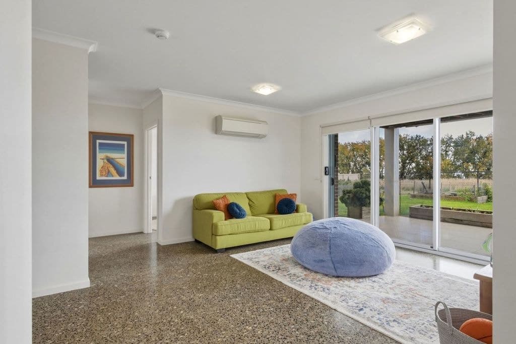 29 Bowman Drive, Penguin - Thumbnail 5