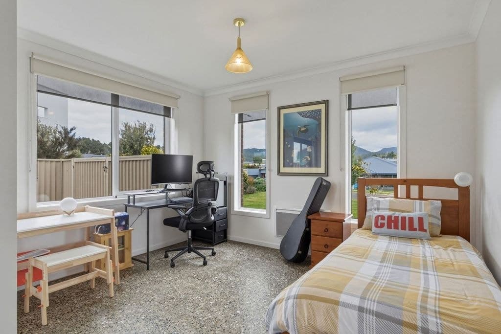29 Bowman Drive, Penguin - Thumbnail 6