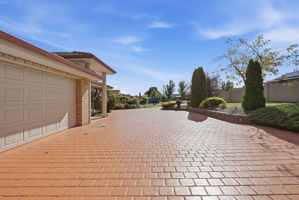 4 Eversham Close, Prospect Vale - Thumbnail 6