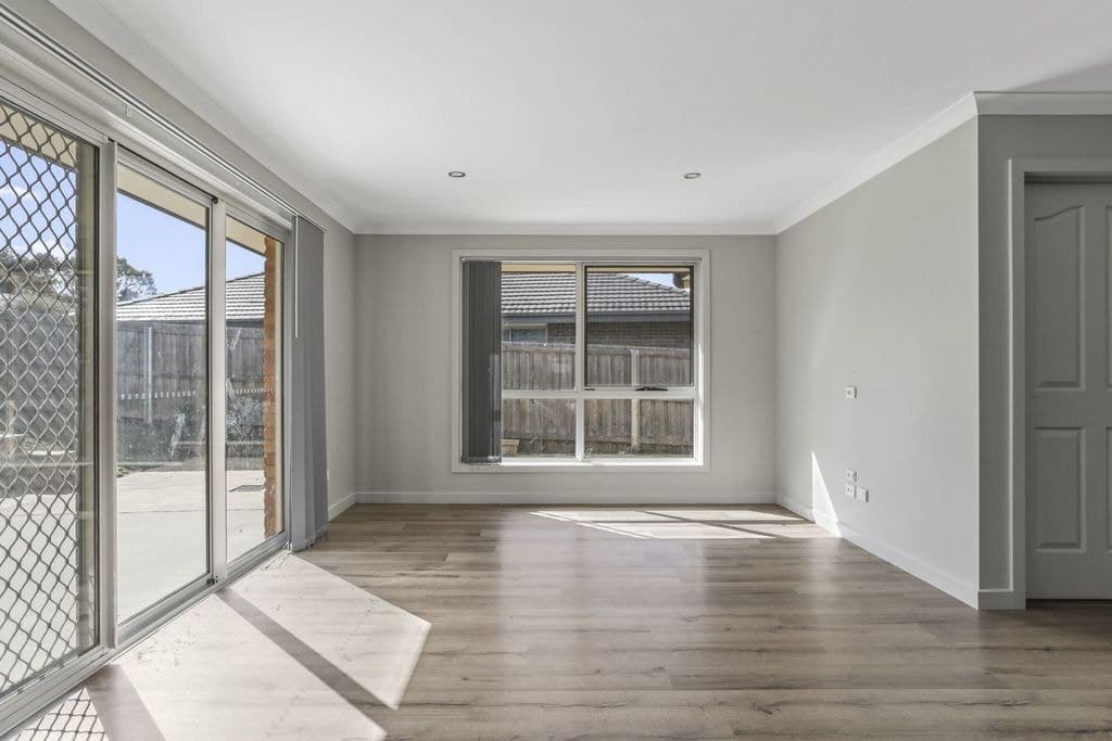 93 Parklands Parade, Newnham - Thumbnail 5