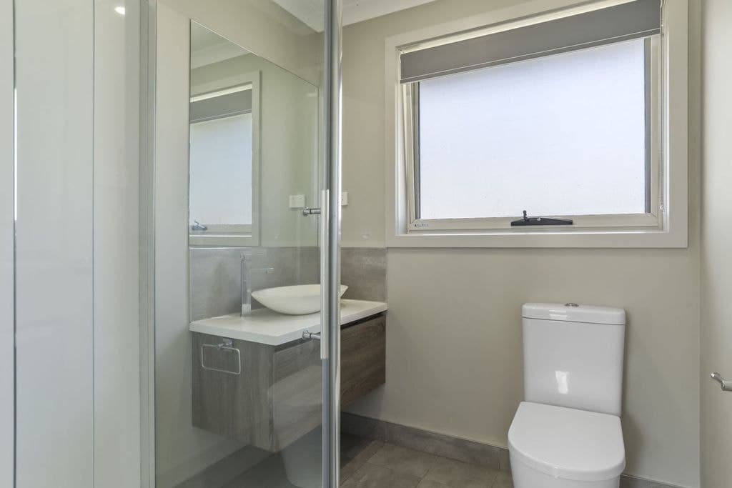 93 Parklands Parade, Newnham - Thumbnail 8