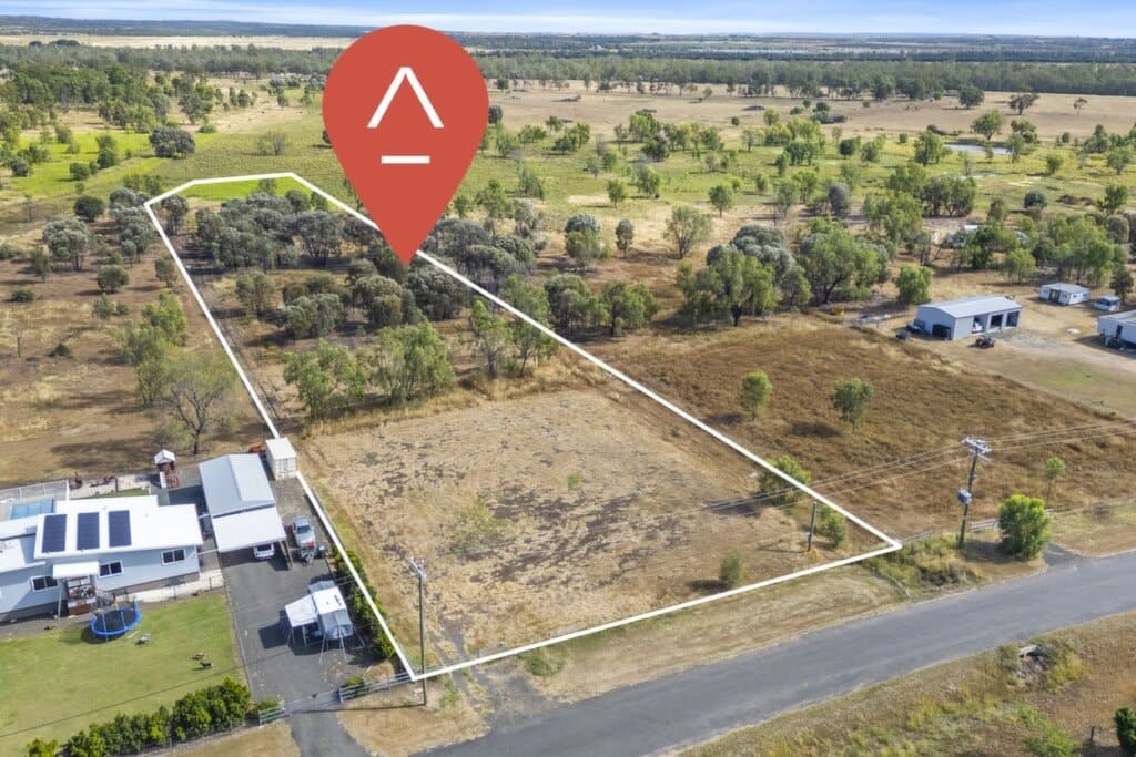 264 Chudleigh Drive, Emerald - Image 1