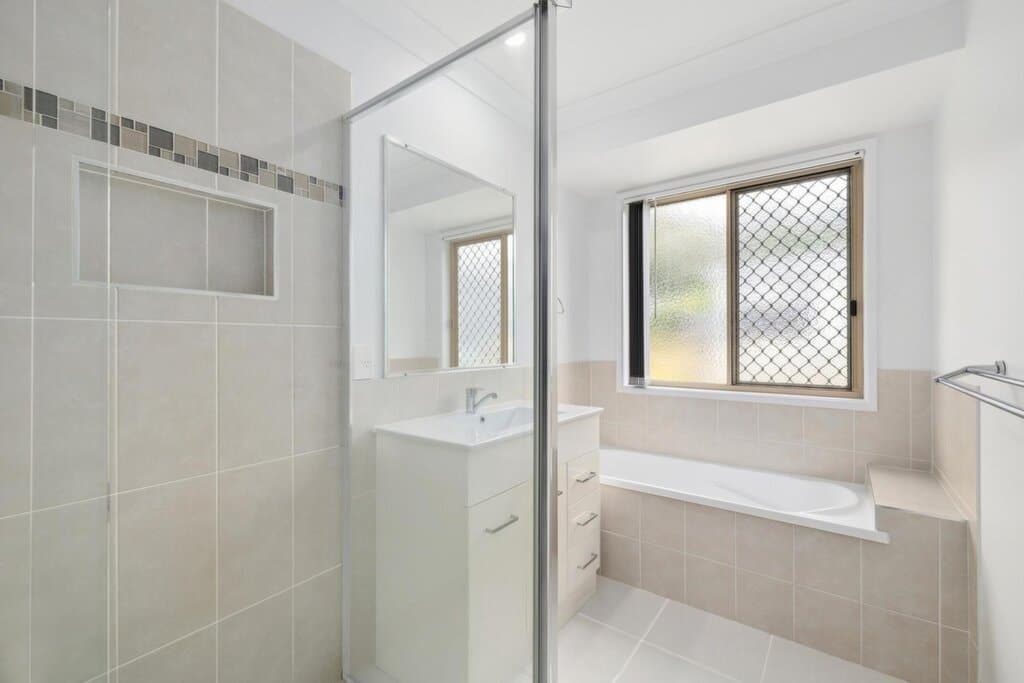 23 Gordon Street, Mount Morgan - Thumbnail 5