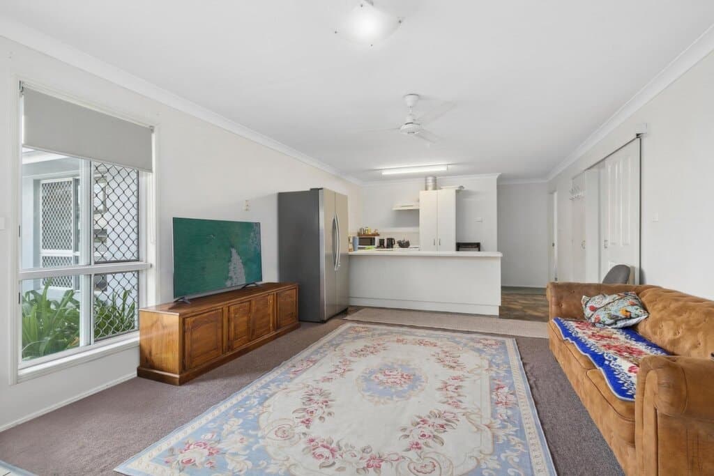 1 & 2/408 Thozet Road, Frenchville - Thumbnail 2