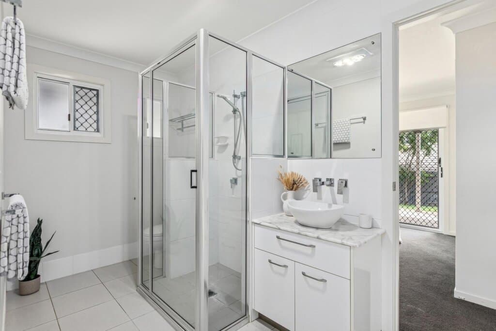 21 Waterview Drive, Lammermoor - Thumbnail 6