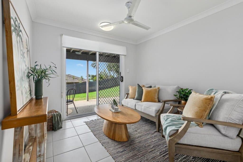 21 Waterview Drive, Lammermoor - Thumbnail 7