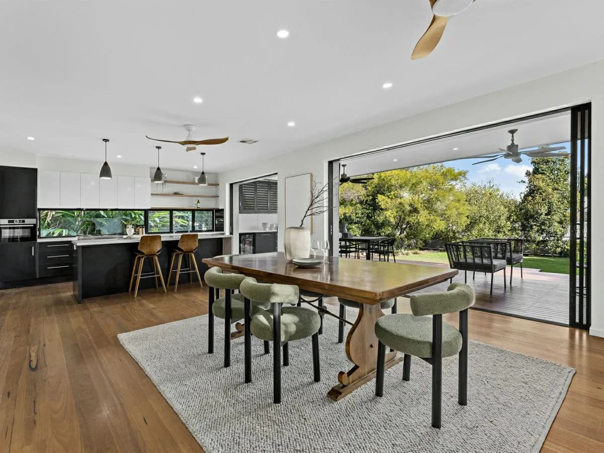 11 Tennyson Street, NORMAN PARK, Norman Park - Thumbnail 6