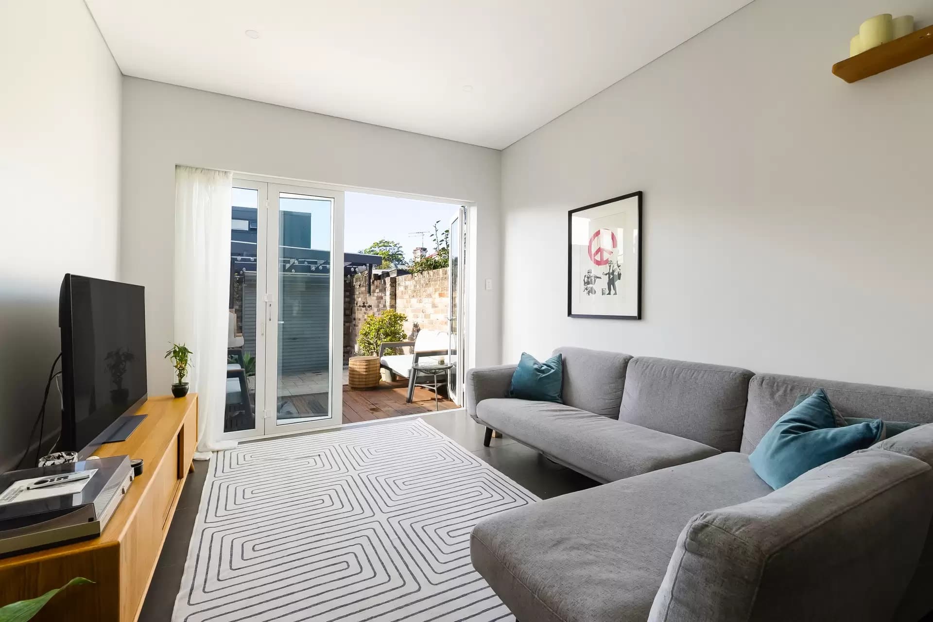 61 Sutherland Street, St Peters - Thumbnail 7