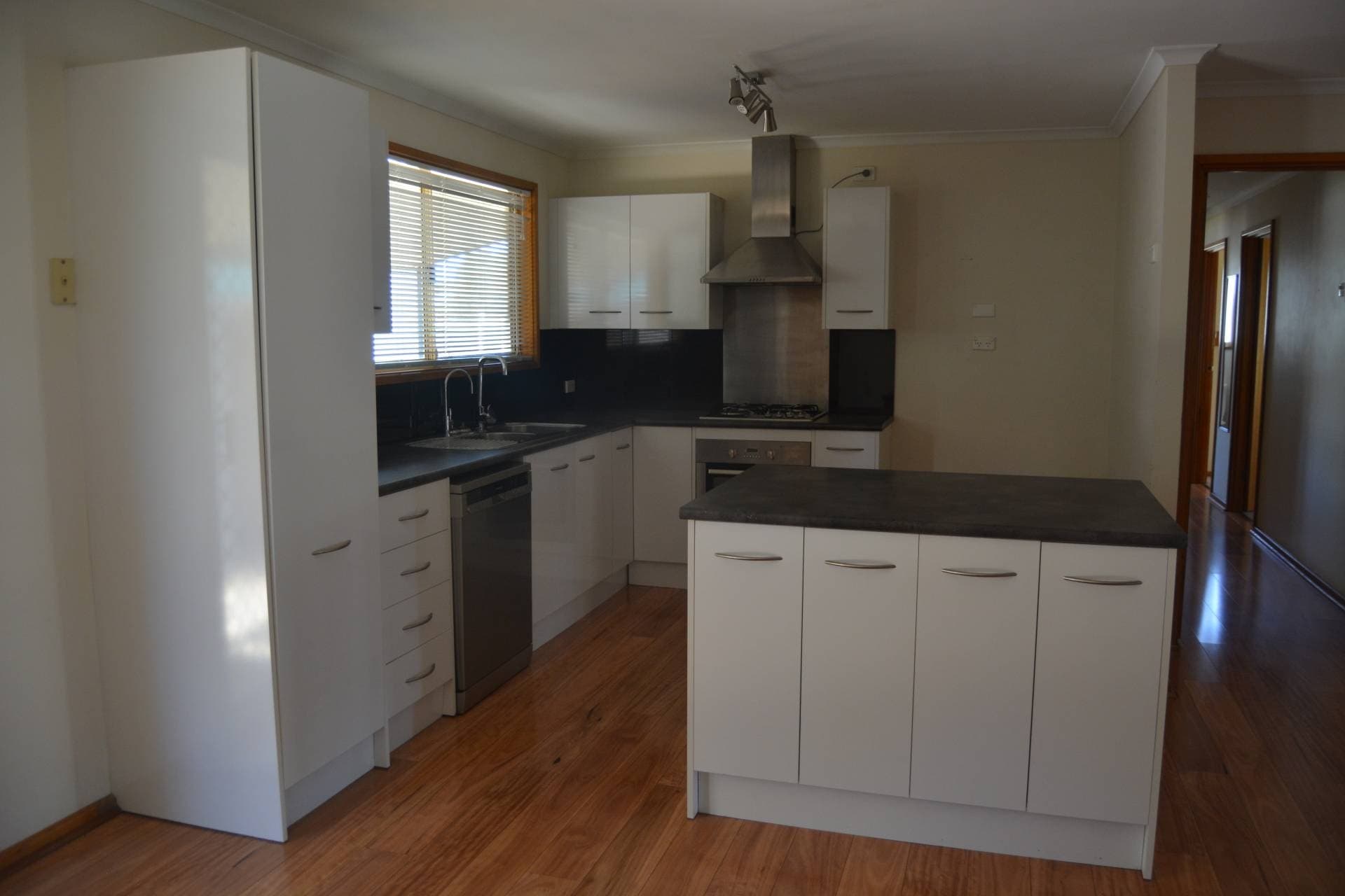45 Arcoona Street, Roxby Downs - Thumbnail 4