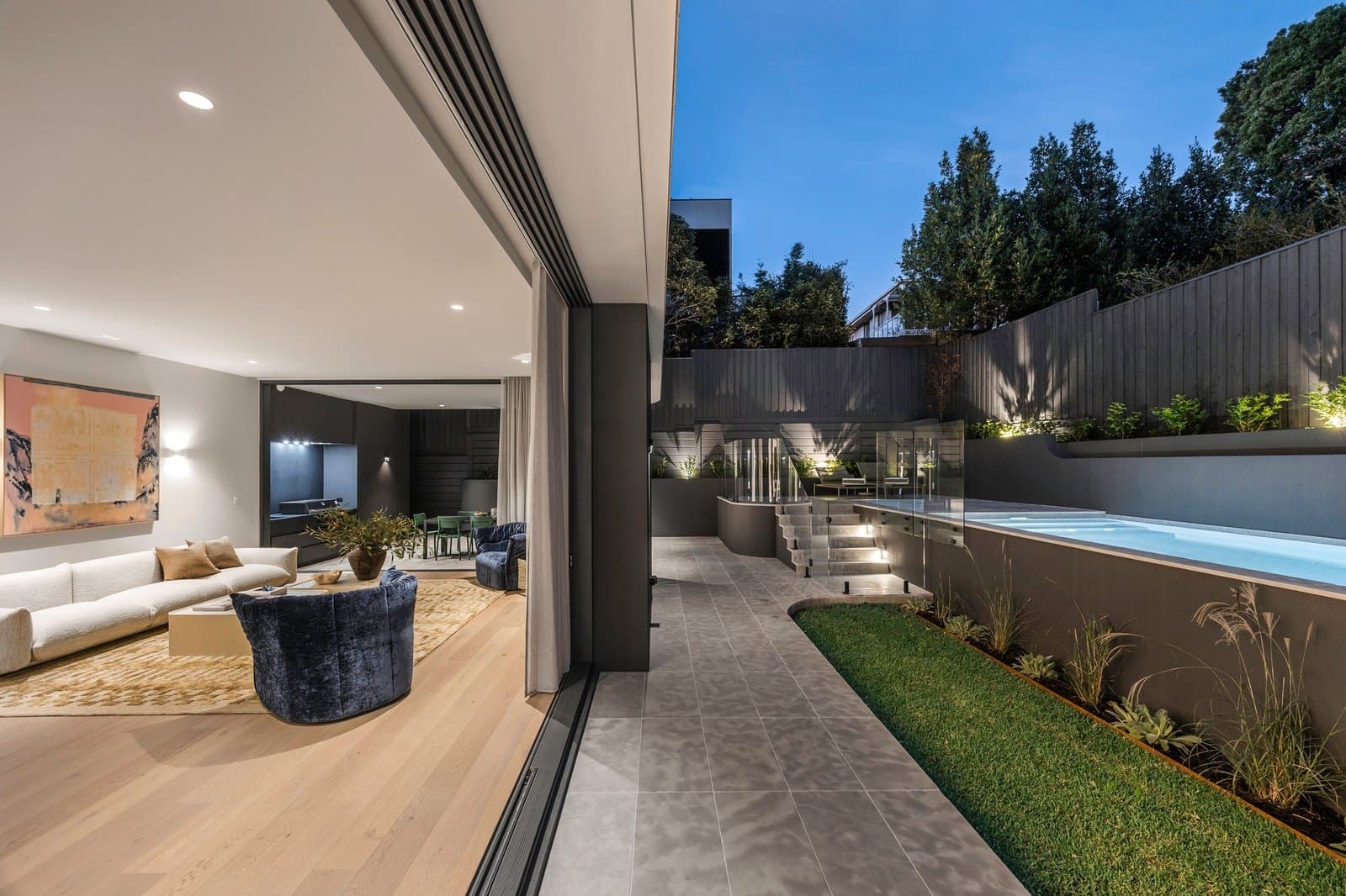 20 Madden Grove, Kew - Thumbnail 4
