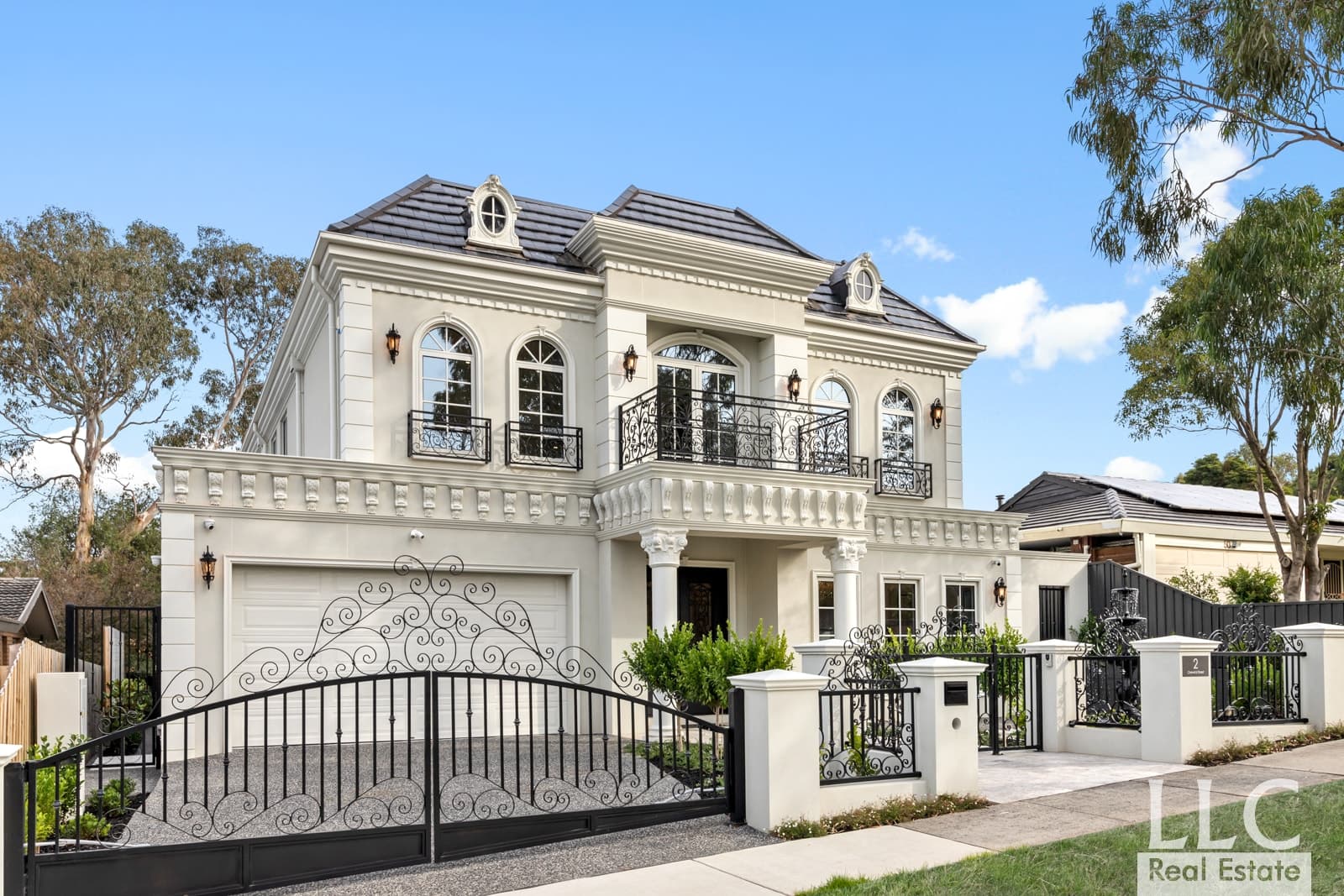 C52/2 Creswick Street, Glen Waverley - Image 1