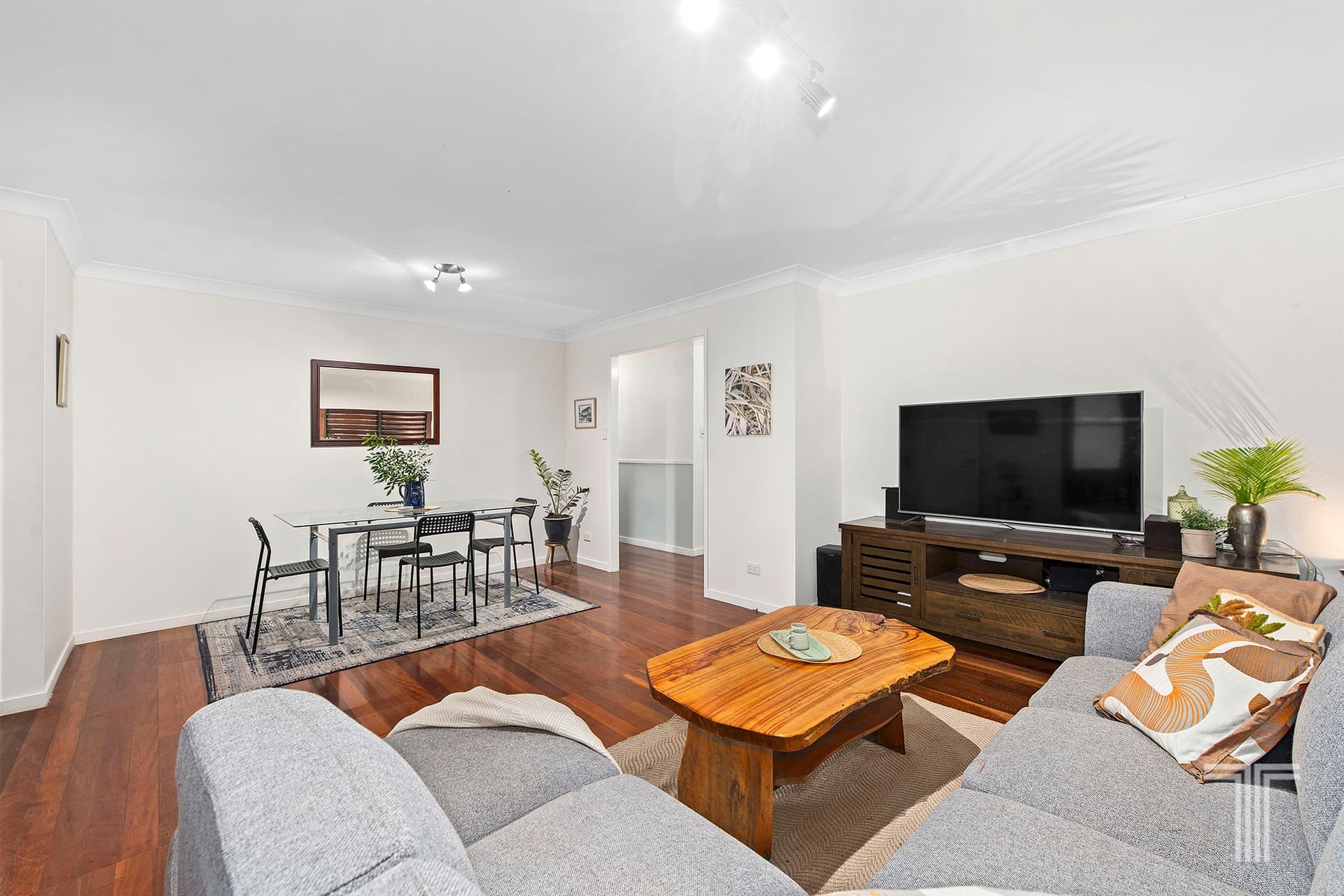 79 Amega Street, Mount Gravatt East, Mount Gravatt East - Thumbnail 2