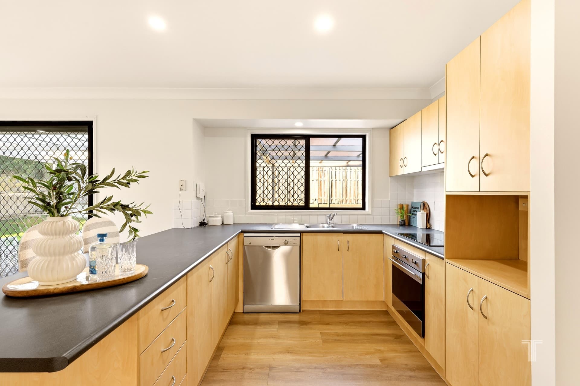 34 Ross Place, Wakerley, Wakerley - Thumbnail 6