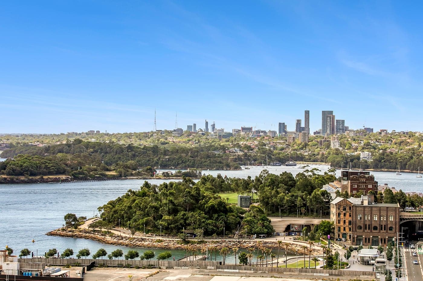 17D/6 Watermans Quay, Barangaroo - Thumbnail 2