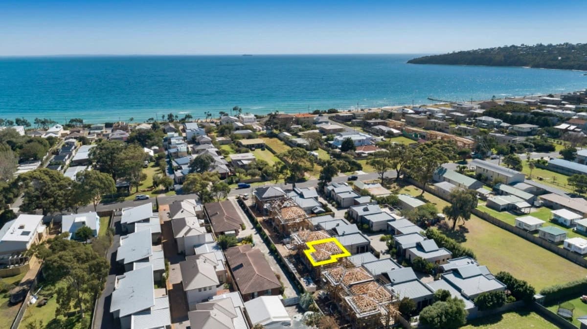 5/150 Dromana Parade, Safety Beach - Image 1