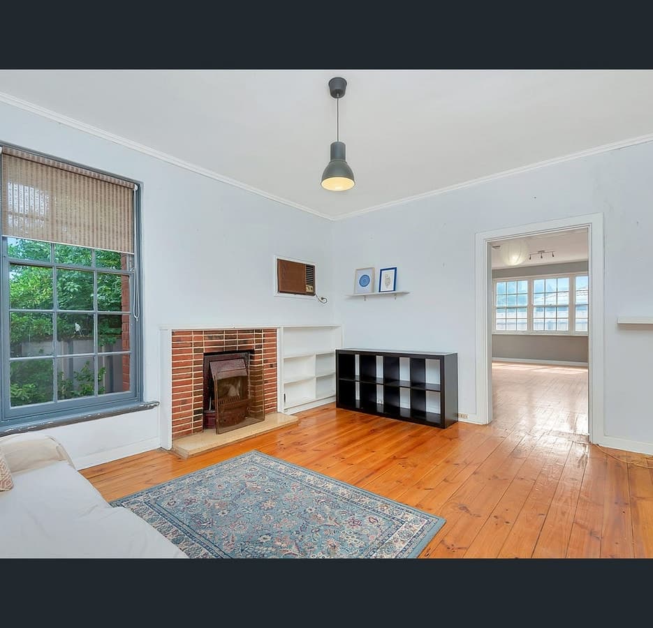 17 Darley Road, Paradise - Thumbnail 2