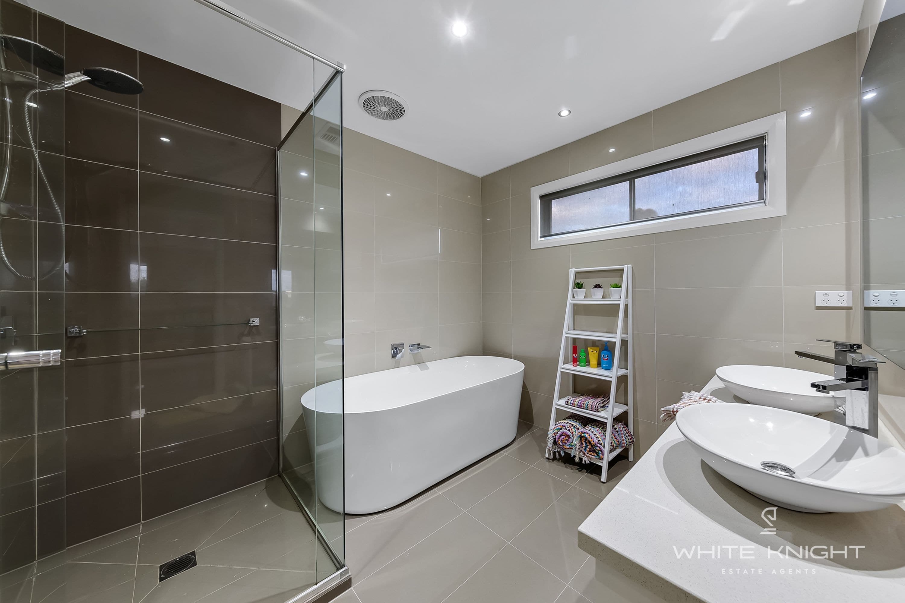 24 Moondani Avenue, St Albans VIC 3021, St Albans - Thumbnail 4