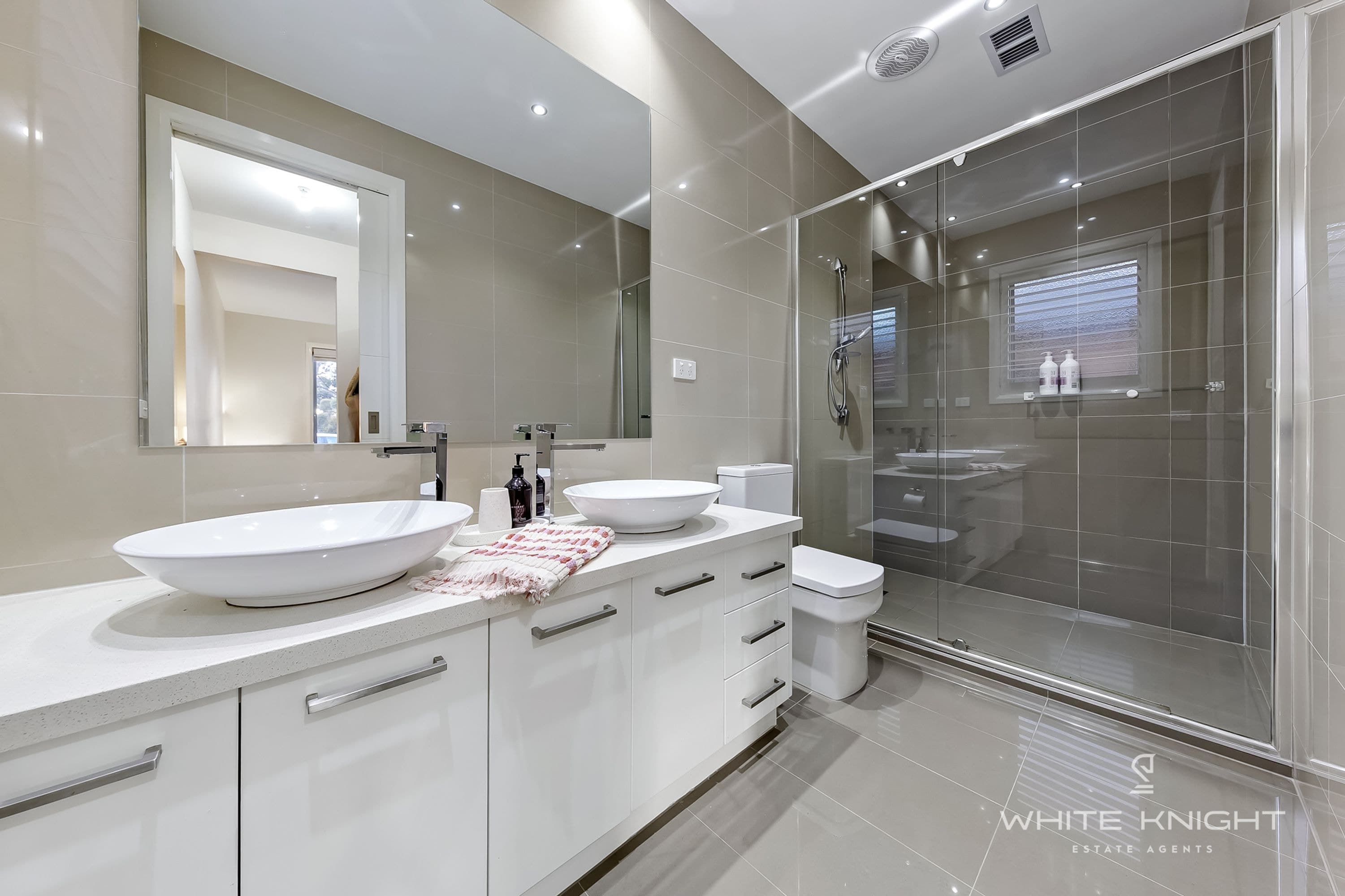 24 Moondani Avenue, St Albans VIC 3021, St Albans - Thumbnail 6