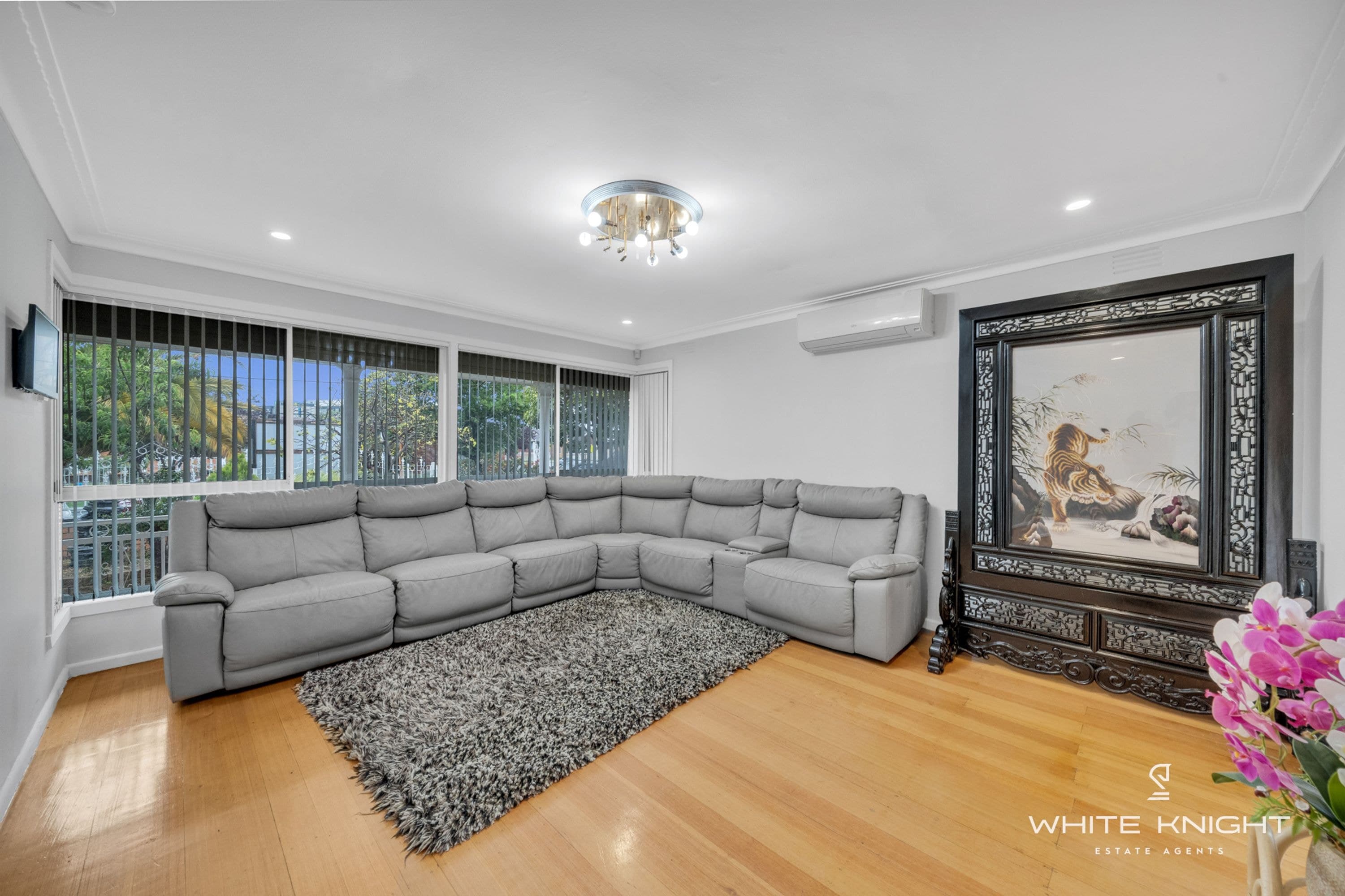 27 Mulhall Drive, St Albans VIC 3021, St Albans - Thumbnail 3