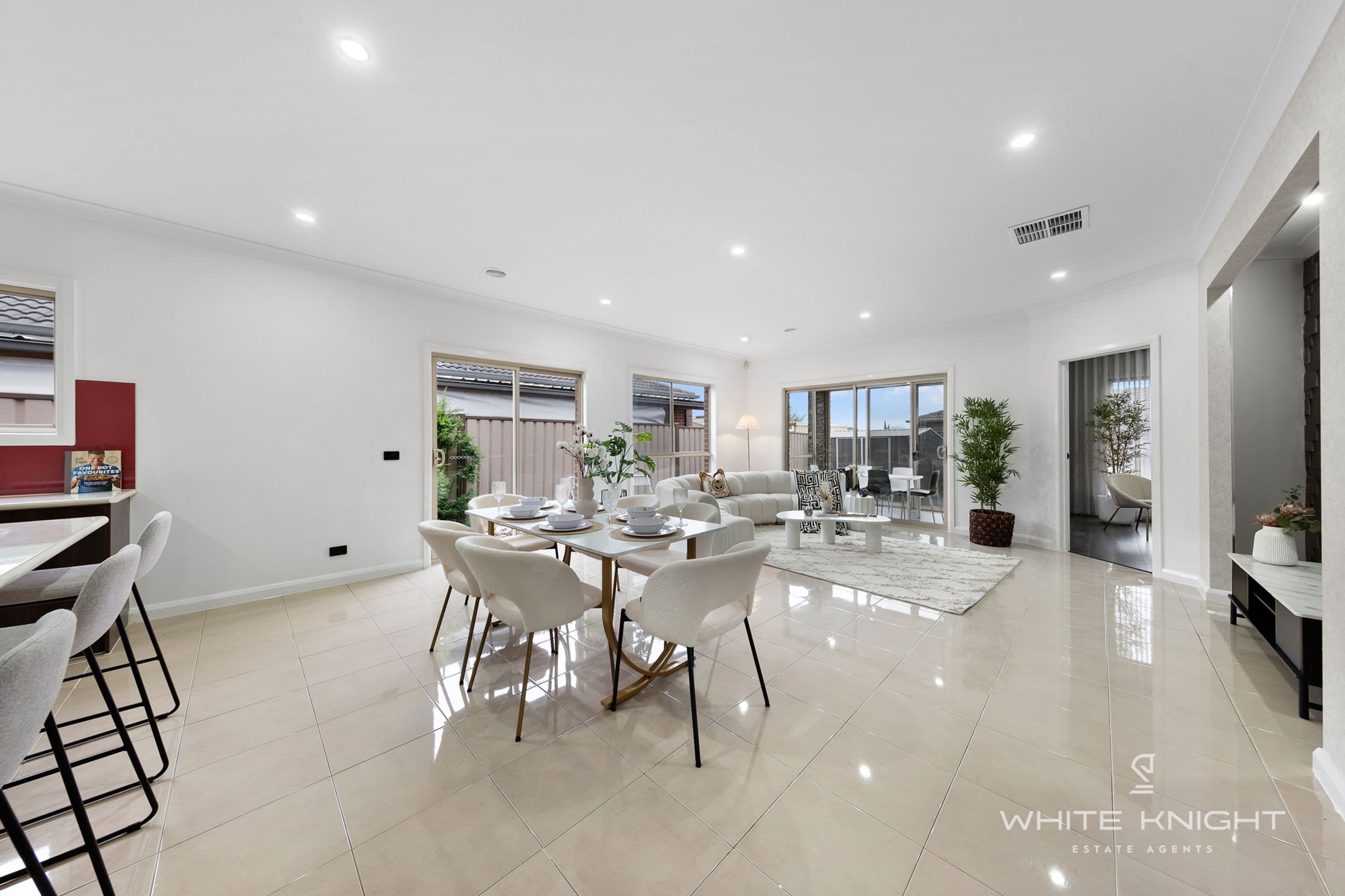 4 Naomi Street, Burnside Heights VIC 3023, Burnside Heights - Thumbnail 8