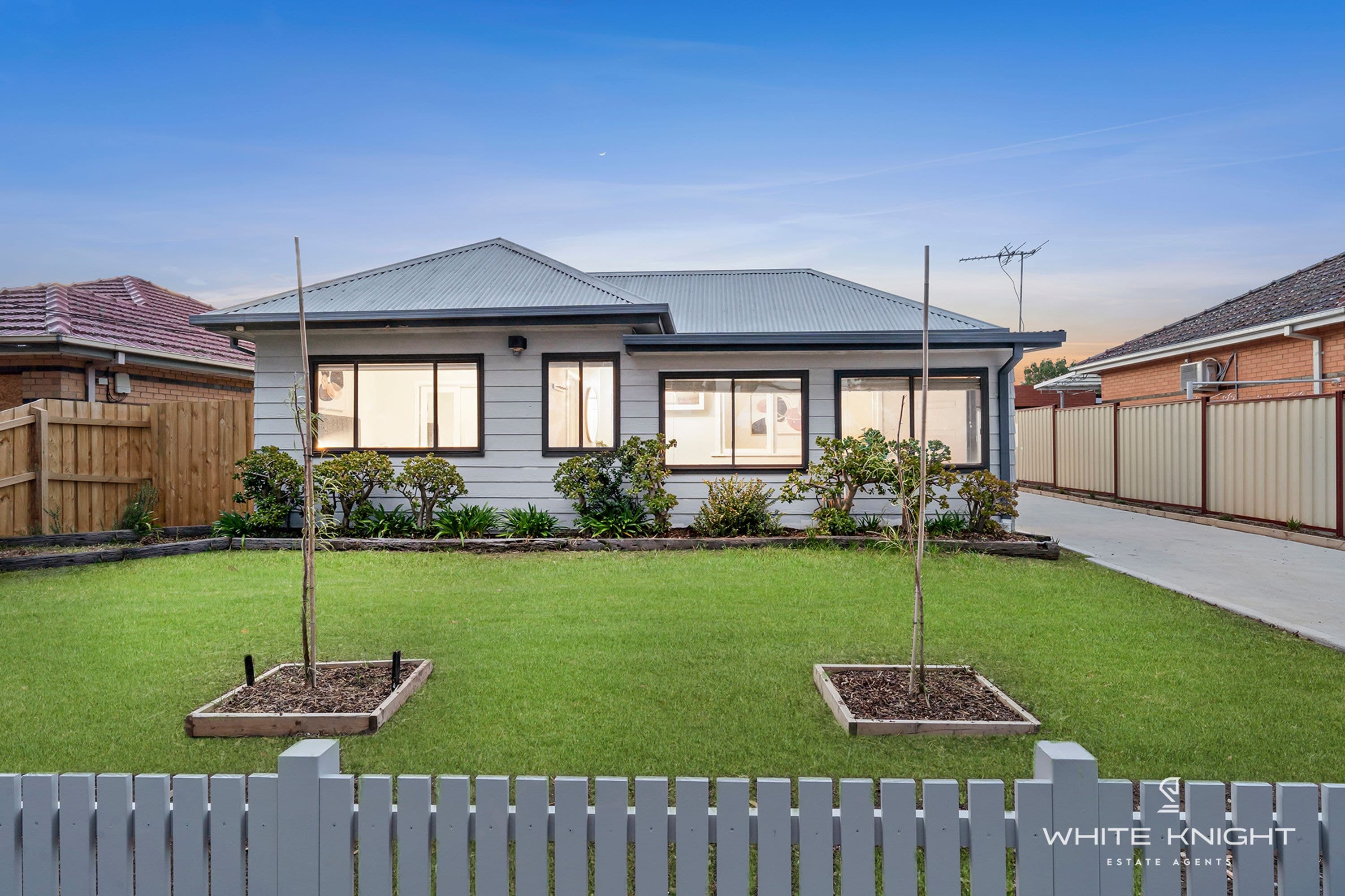 1/61 Manfred Avenue, St Albans VIC 3021, St Albans - Thumbnail 2