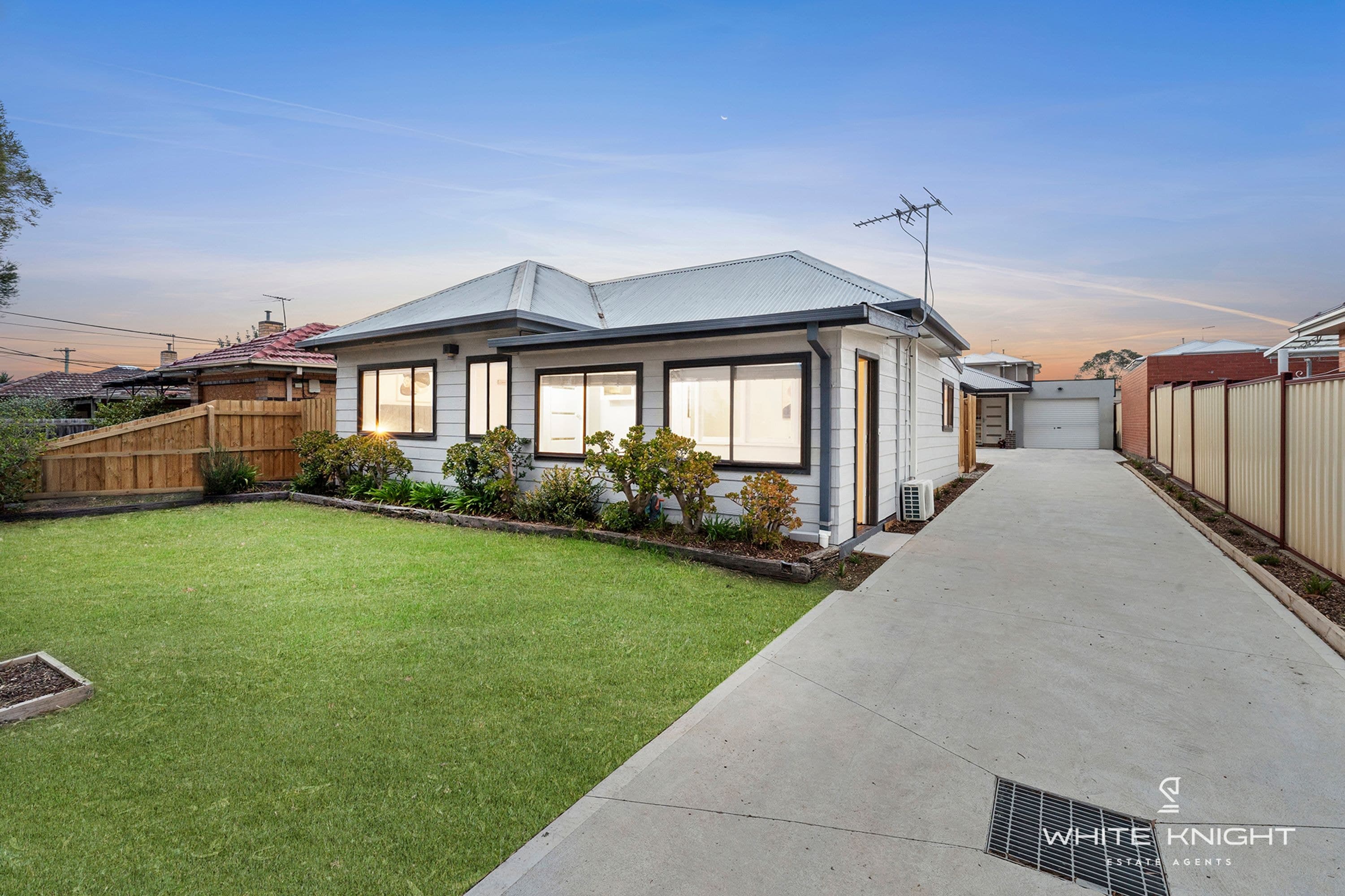 1/61 Manfred Avenue, St Albans VIC 3021, St Albans - Thumbnail 3