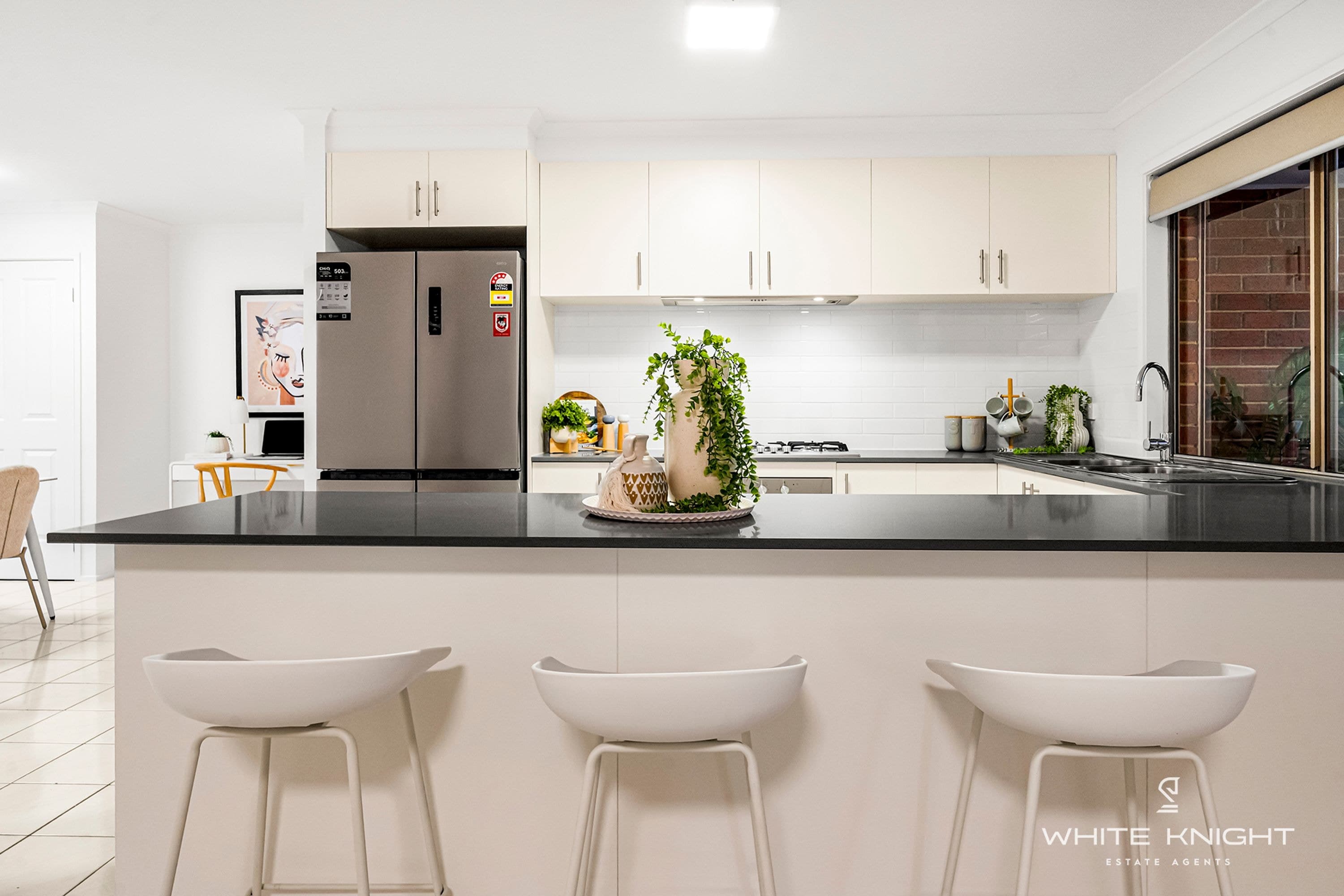 35 Perrett Avenue, St Albans VIC 3021, St Albans - Thumbnail 5