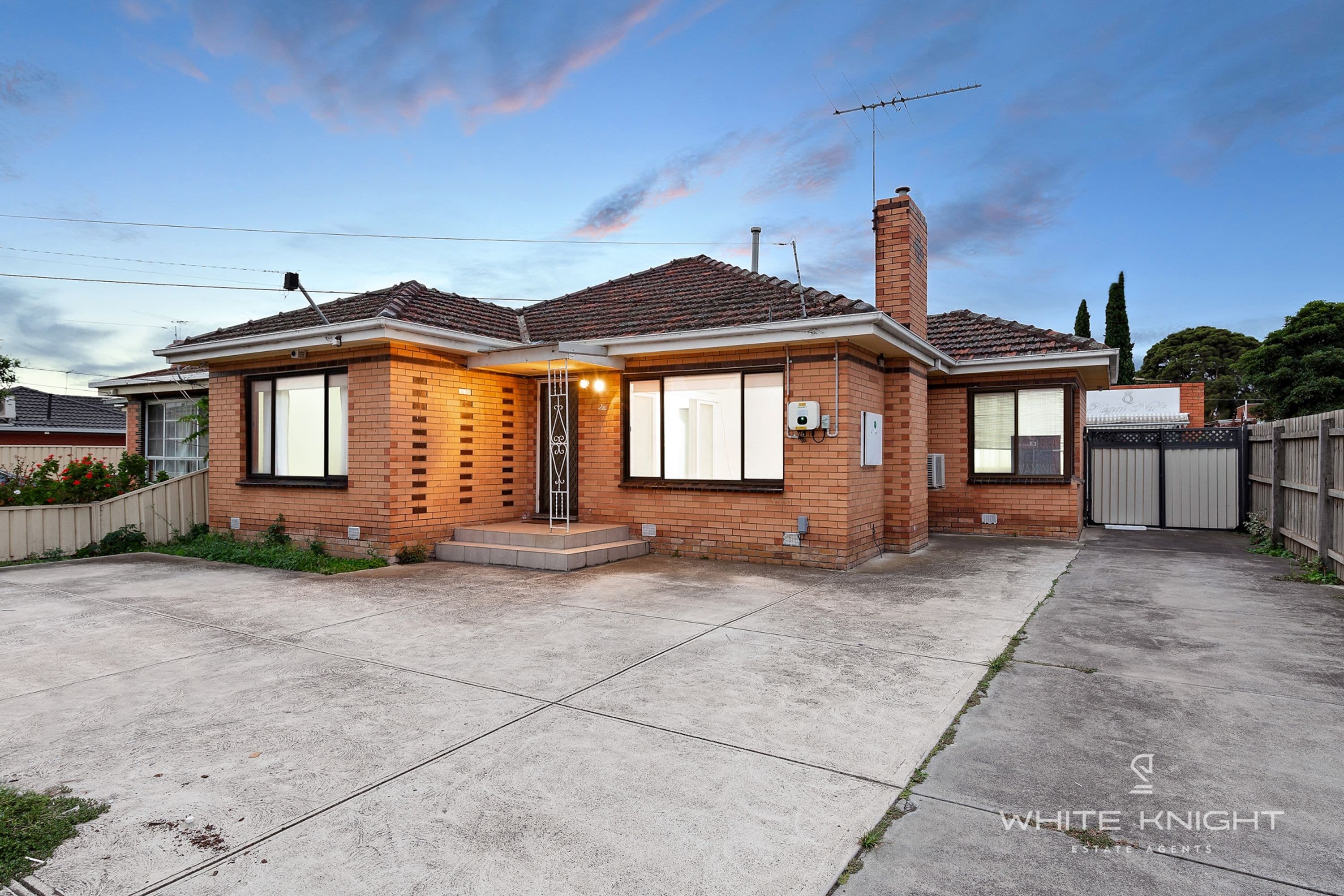2 Barwon Avenue, Sunshine North VIC 3020, Sunshine North - Thumbnail 3