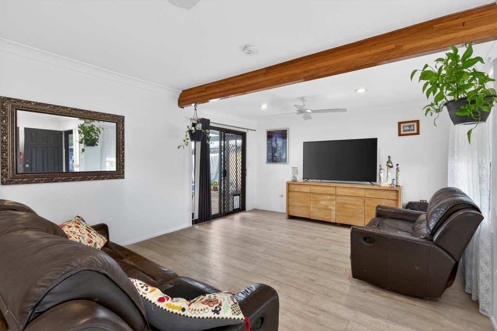 48 Carinya Street, Charmhaven - Thumbnail 2