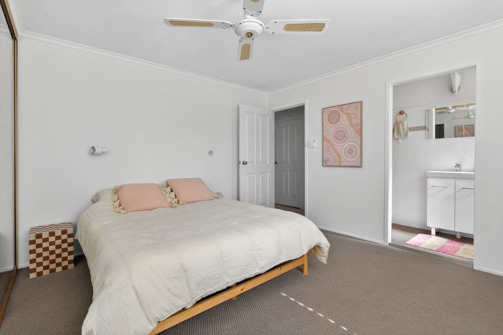 9 Barnard Crescent, Toukley - Thumbnail 4