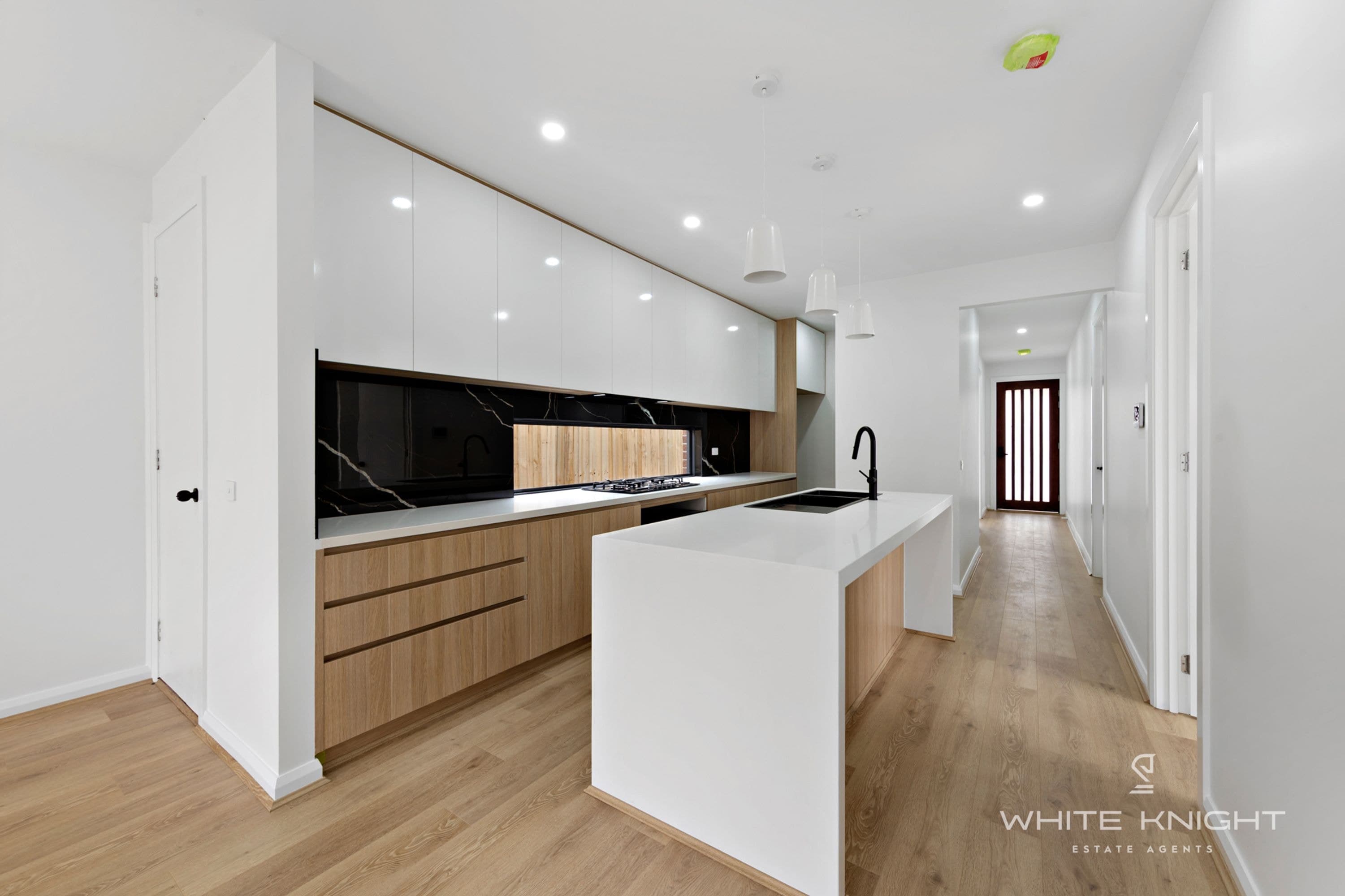 13 Mesaros Drive, Fraser Rise VIC 3336, Fraser Rise - Thumbnail 4