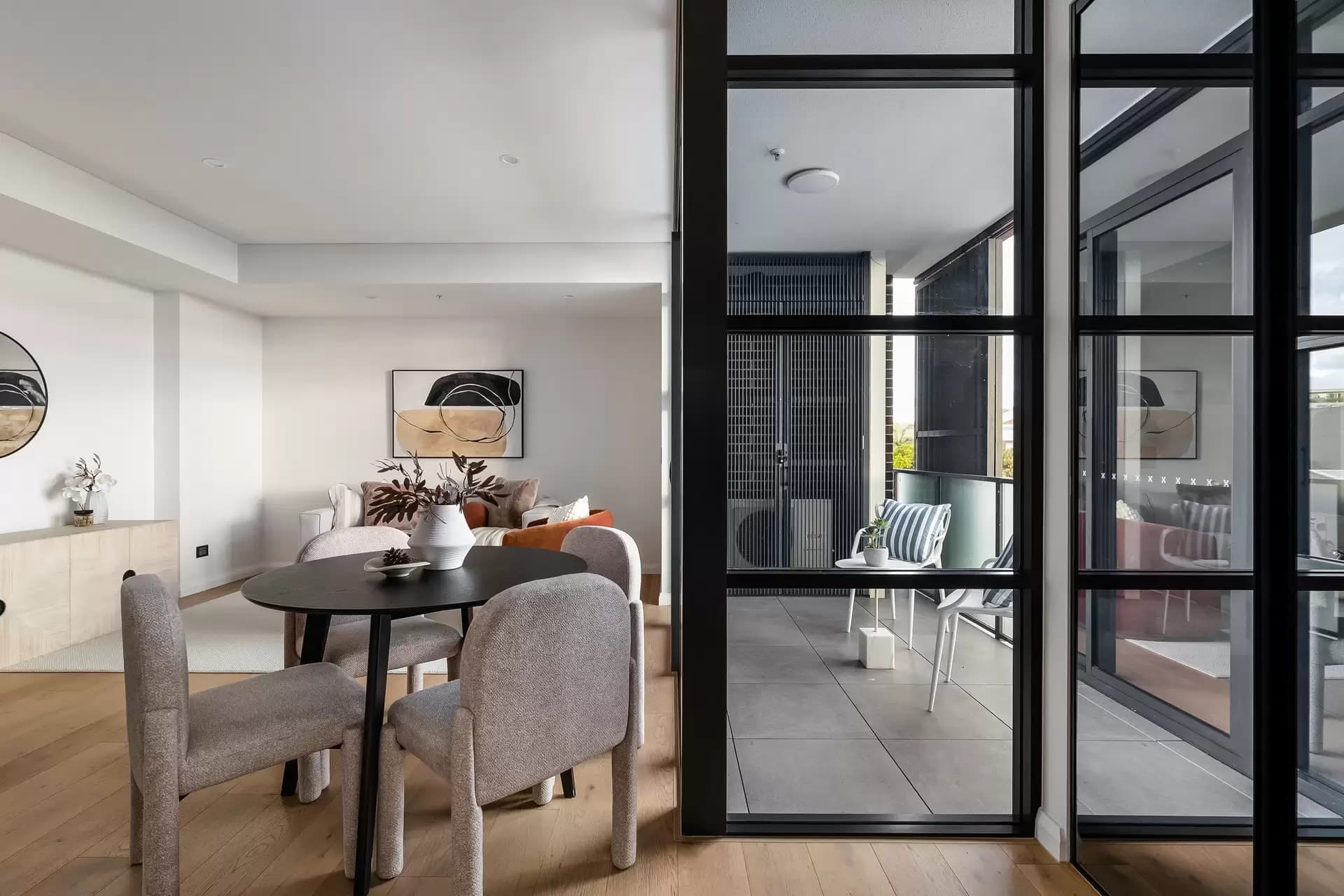 C404/305 Trafalgar Street, Petersham - Thumbnail 4