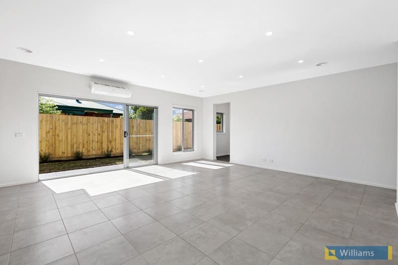 2/6 Galvin Street, Altona - Thumbnail 2