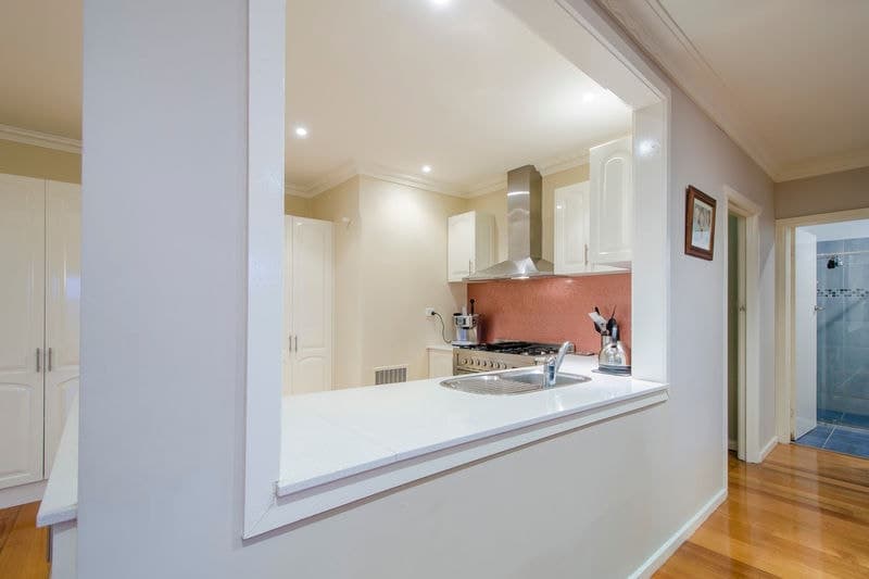 33 Rymill Court, Altona North - Thumbnail 8