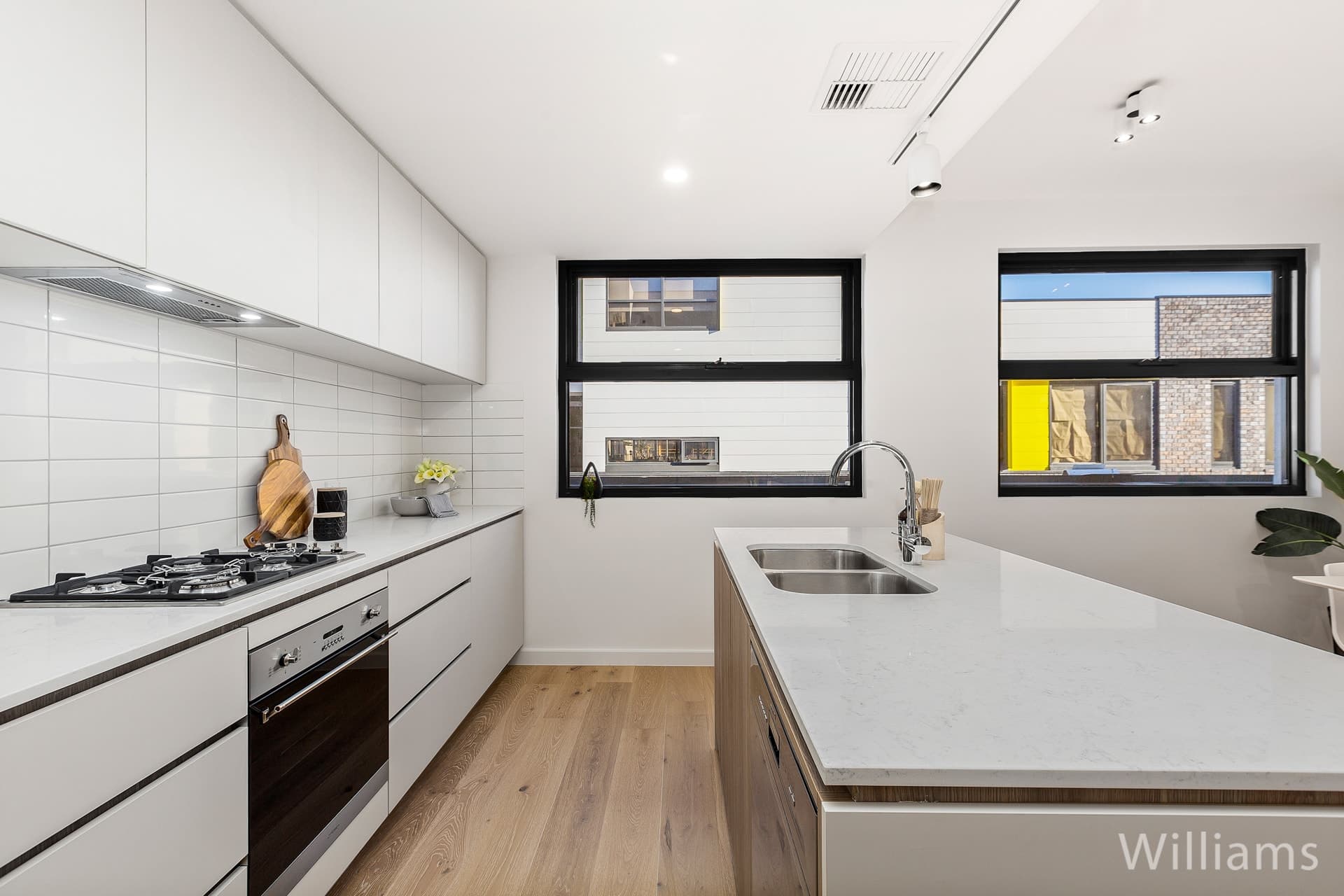 13 Nelson Place, Williamstown - Thumbnail 5