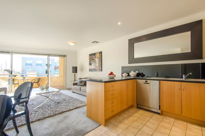 1/11-19 Ferguson Street, Williamstown - Thumbnail 4