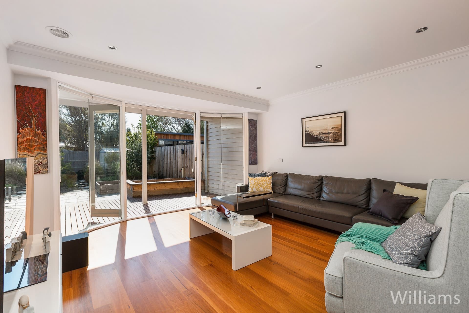 74 Osborne Street, Williamstown - Thumbnail 8