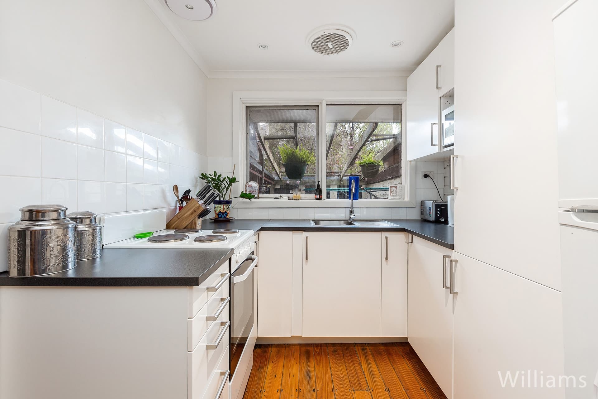 79 Osborne Street, Williamstown - Thumbnail 3