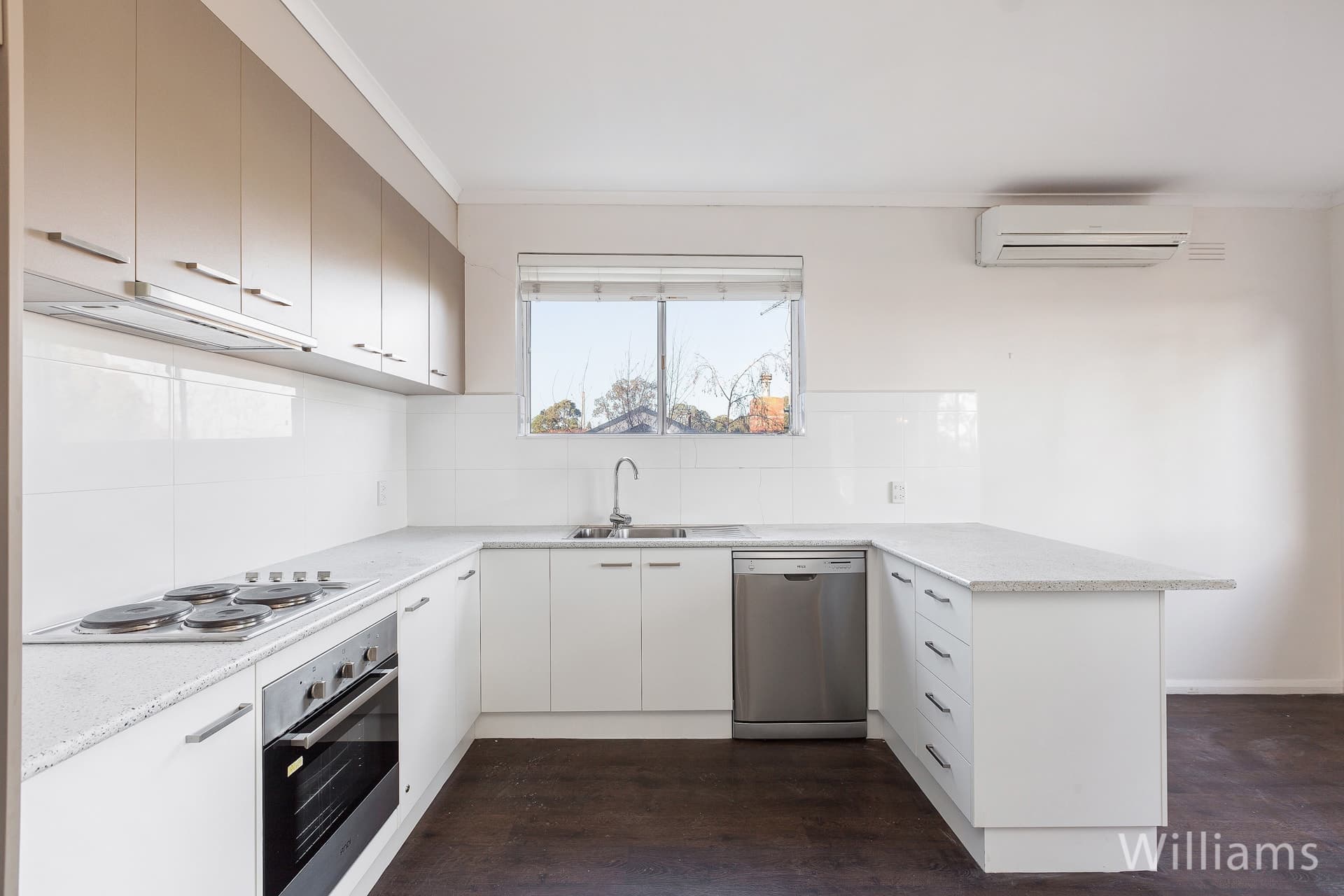 3/80 Mason Street, Newport - Thumbnail 4