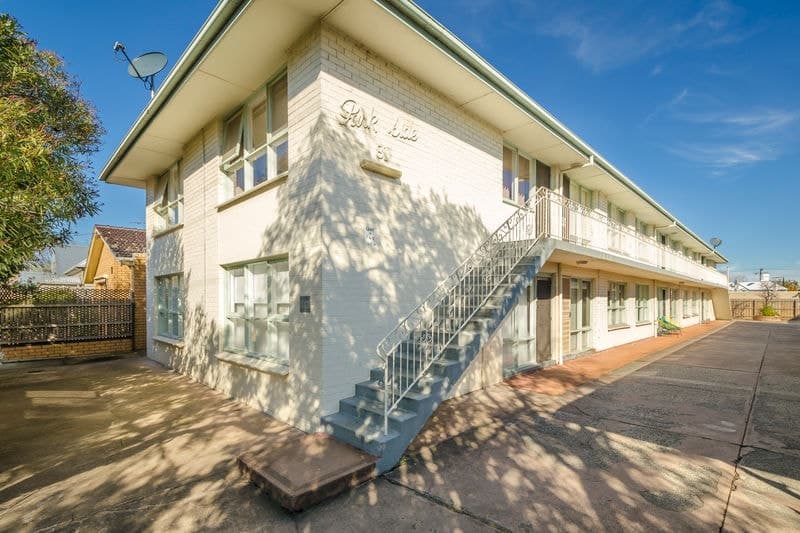 3/81 Melbourne Road, Williamstown - Image 1