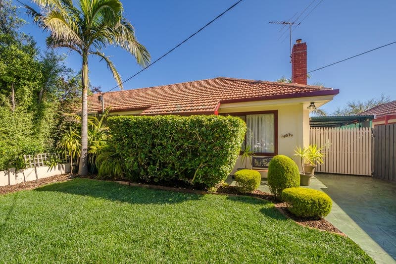 107 Champion Road, Newport - Thumbnail 2