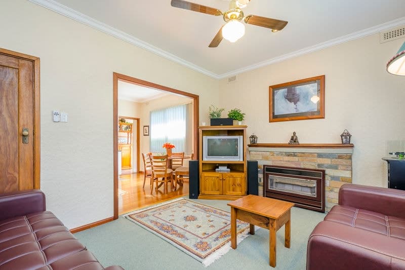 107 Champion Road, Newport - Thumbnail 3