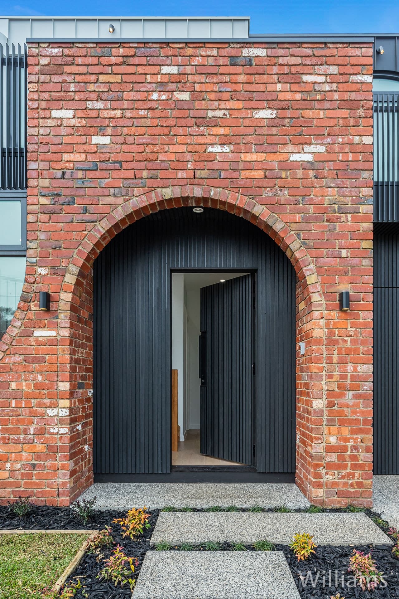 2C Schutt Street, Newport - Image 1