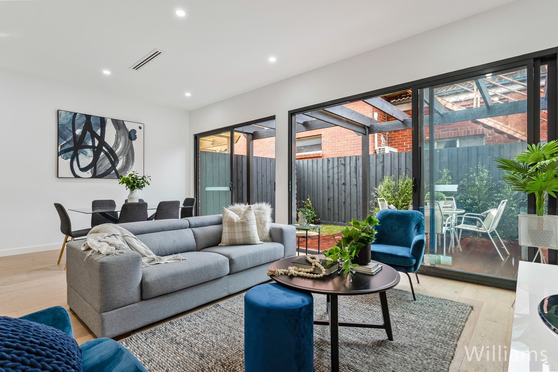 2C Schutt Street, Newport - Thumbnail 5