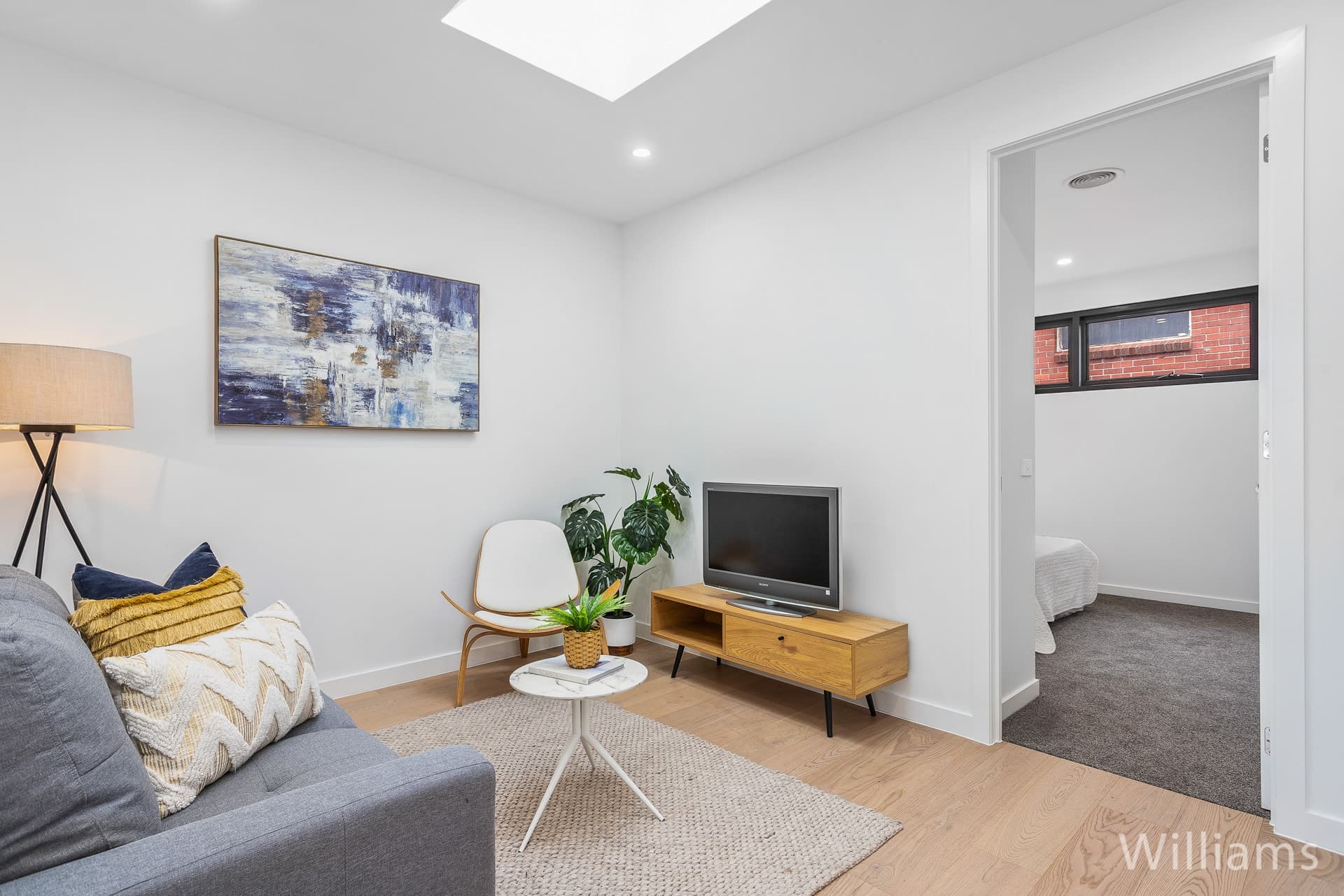 2C Schutt Street, Newport - Thumbnail 6