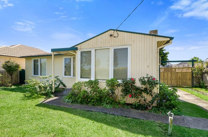 2 Jubilee Street, Newport - Image 1