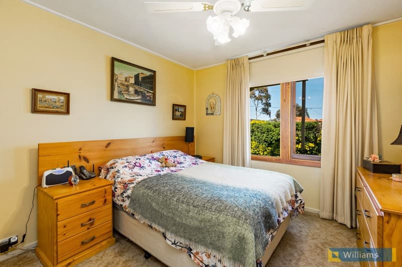 2 Jubilee Street, Newport - Thumbnail 7