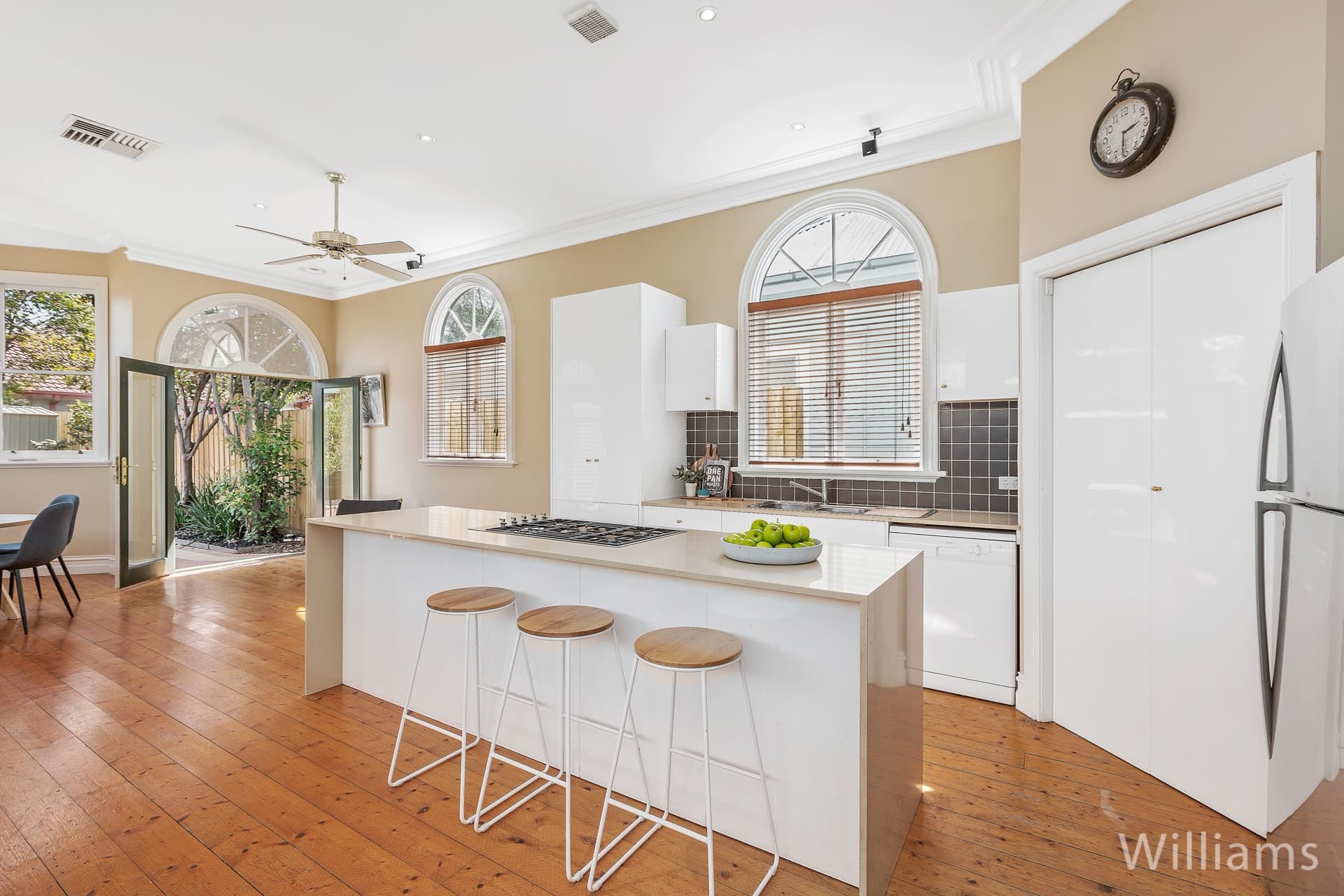 1 Oakbank Street, Newport - Thumbnail 4