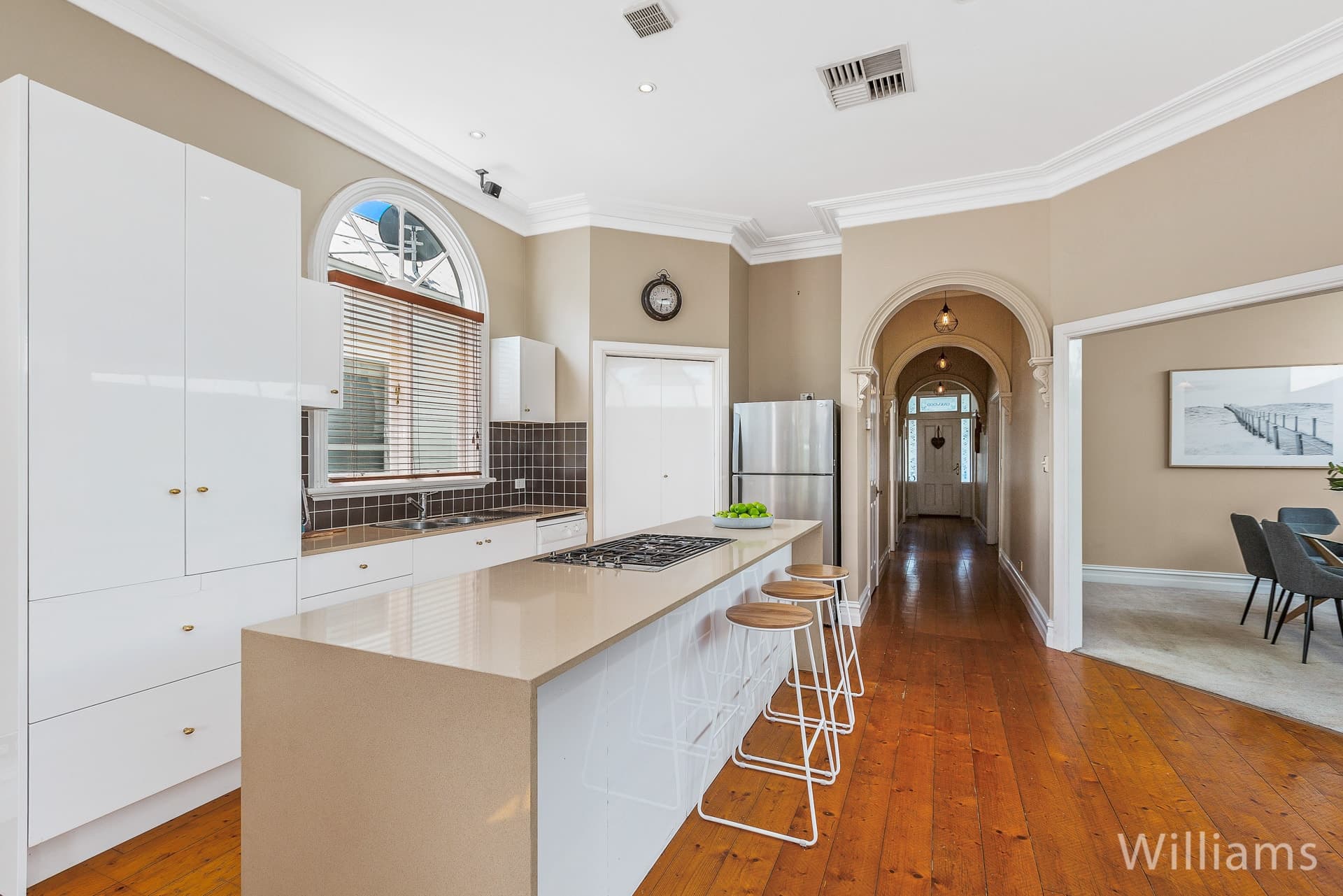 1 Oakbank Street, Newport - Thumbnail 6